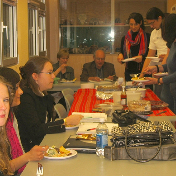 ANTH 335 - Last class For the final class of Canadian Ethnic Groups, there were special guests (Drs. Diane Lyons & Richard Lee, centre back) attending the presentations and the potluck; April 1, 2009. 